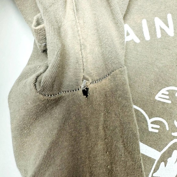 Christ Stapleton NWOT Unisex Tan T-Shirt Medium Crew Neck Short Sleeve Graphic - Picture 4 of 5